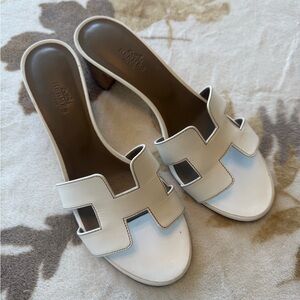 Authentic Hermes sandals